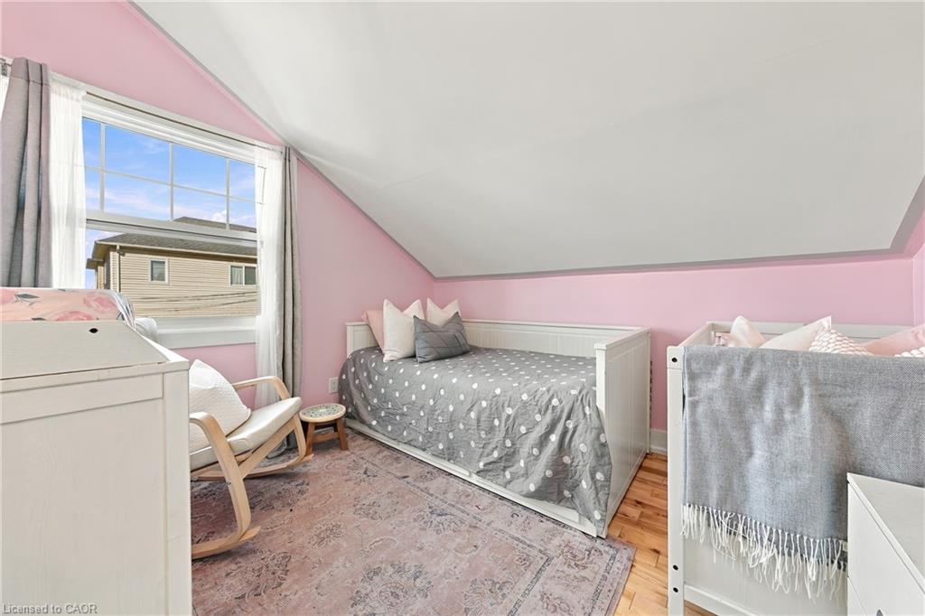 1231 Dunsmure Road Property Photo 13