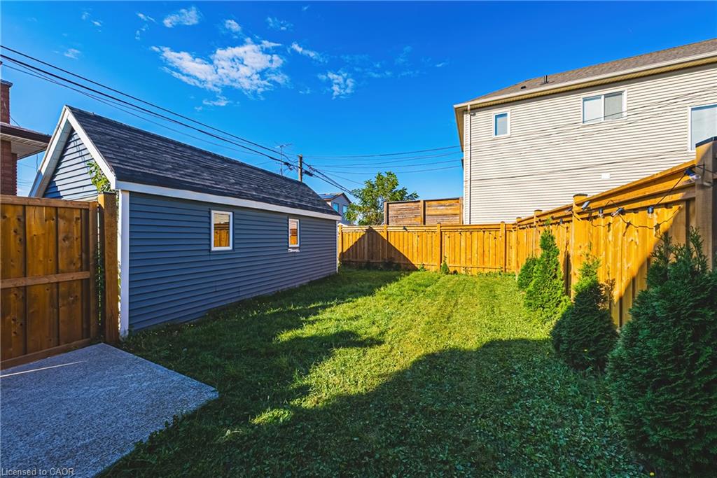 1231 Dunsmure Road Property Photo 21