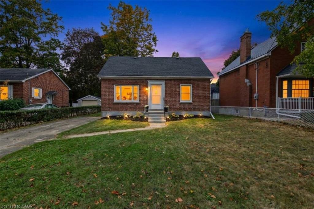 223 Margaret Avenue Property Photo 1