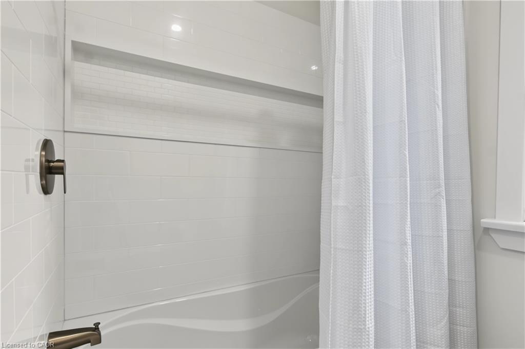 223 Margaret Avenue Property Photo 13