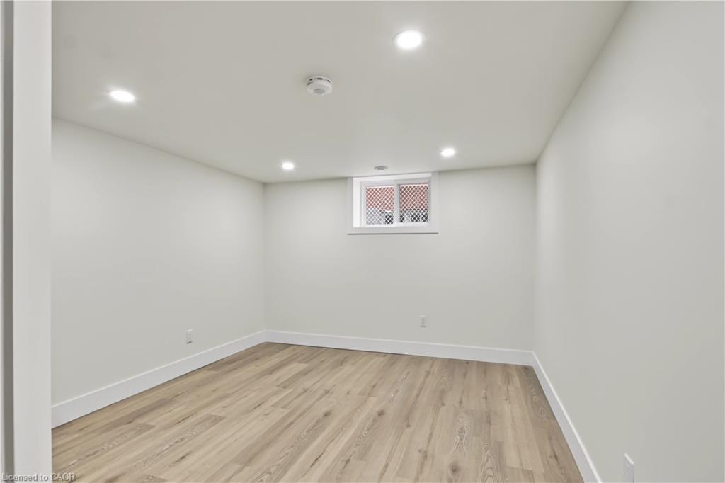 223 Margaret Avenue Property Photo 23
