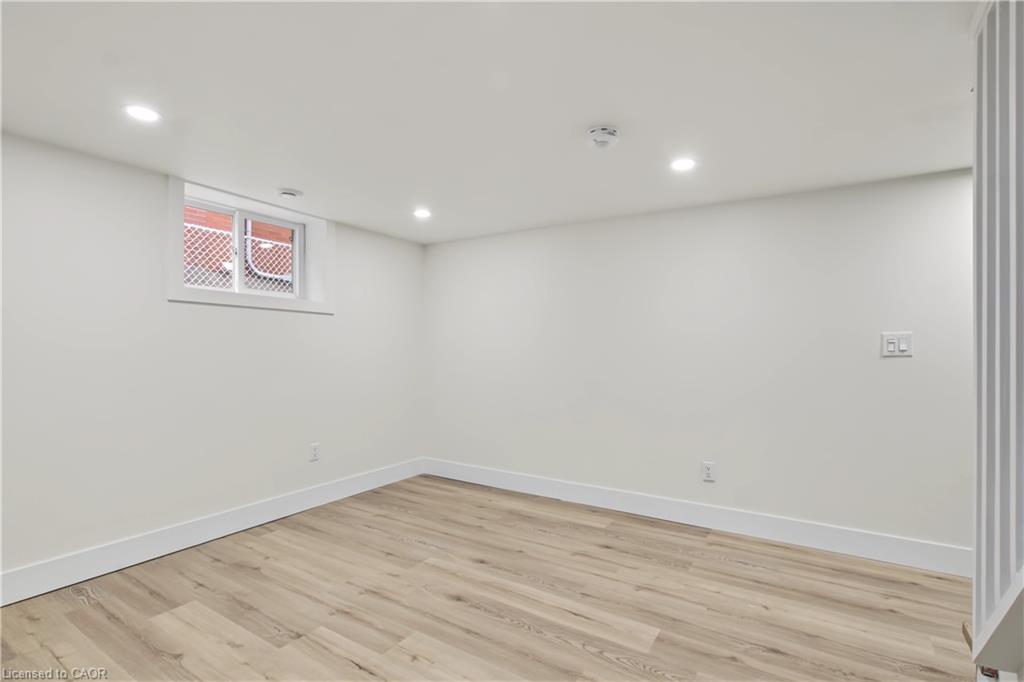 223 Margaret Avenue Property Photo 26