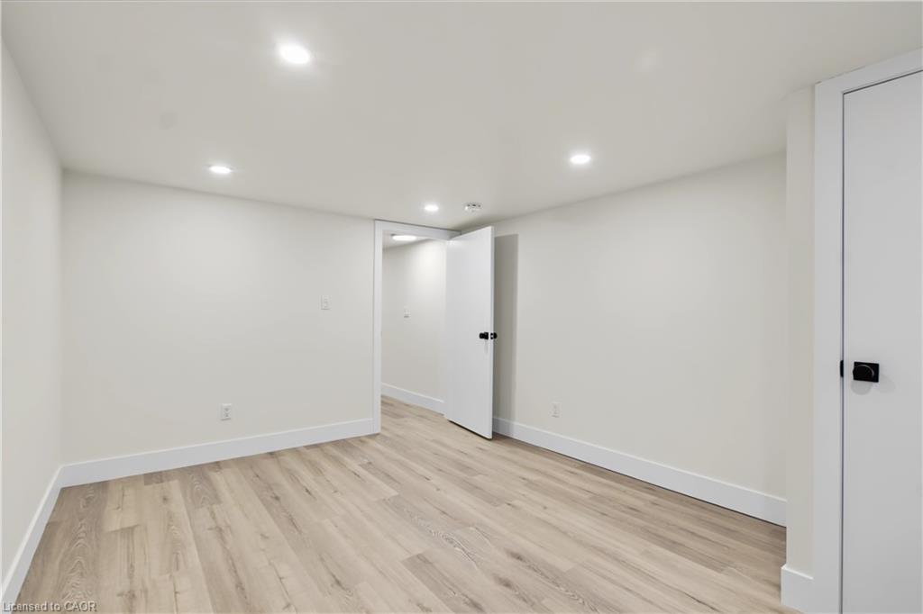223 Margaret Avenue Property Photo 29