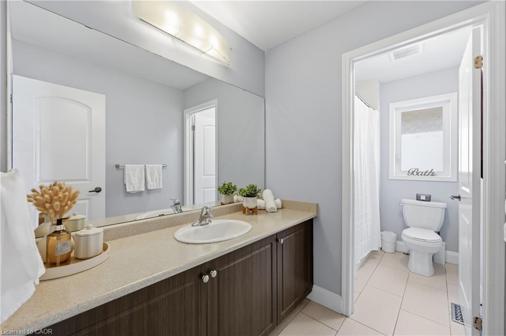 47 Larry Crescent Property Photo 32