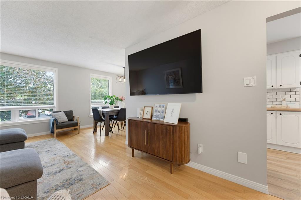 35 Scott Road Property Photo 8