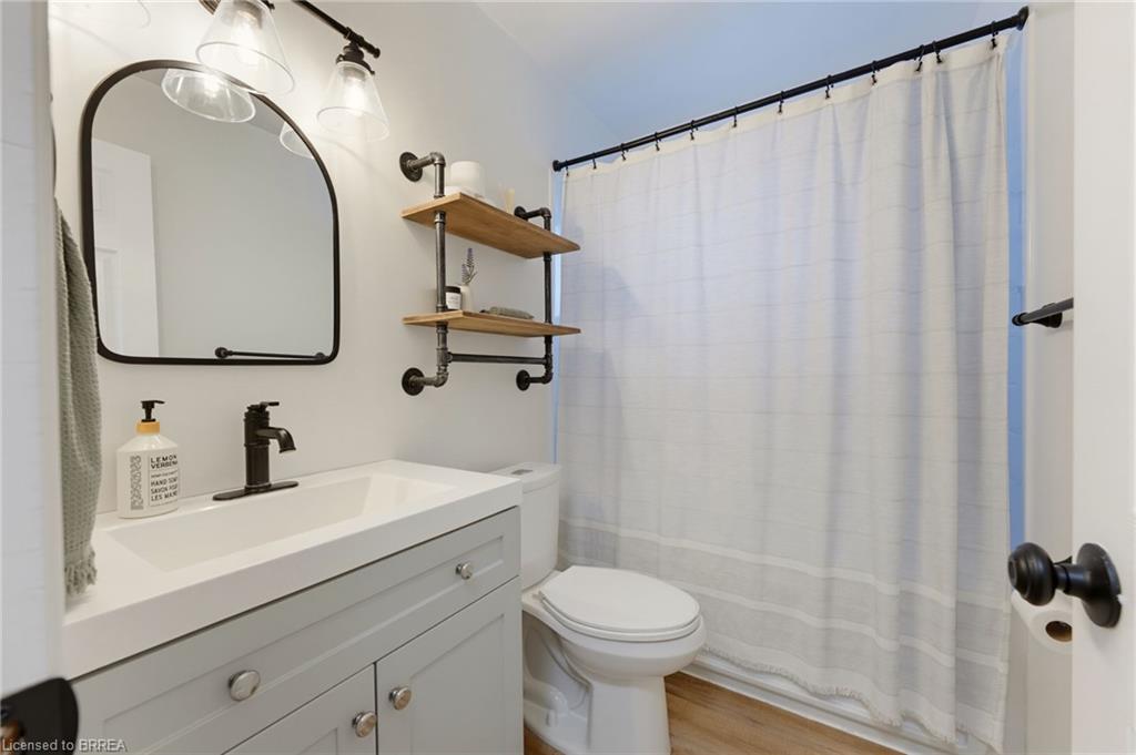 35 Scott Road Property Photo 17