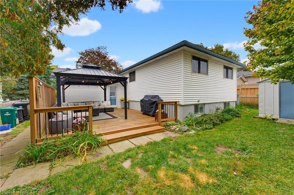 35 Scott Road Property Photo 26