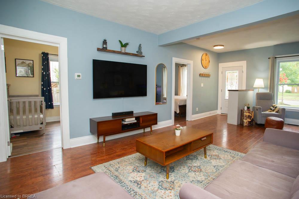 11 Stirton Avenue Property Photo 7