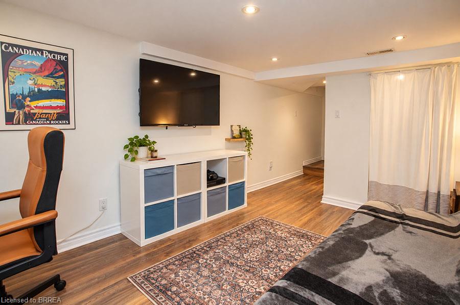 11 Stirton Avenue Property Photo 18