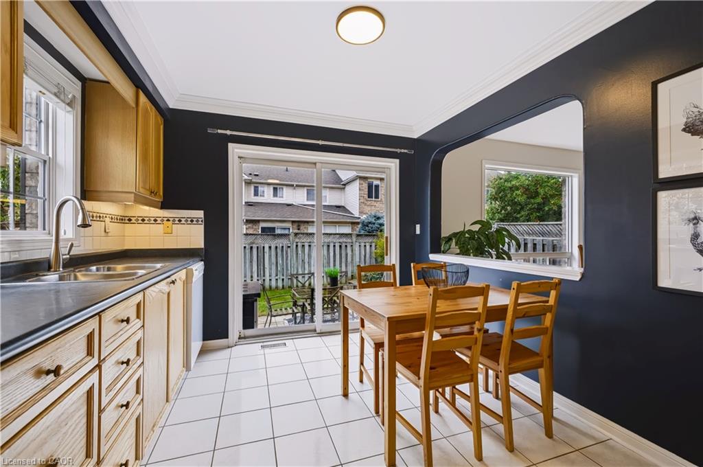 1630 Cartwright Crescent Property Photo 14
