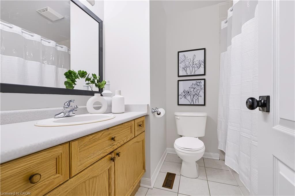 1630 Cartwright Crescent Property Photo 24