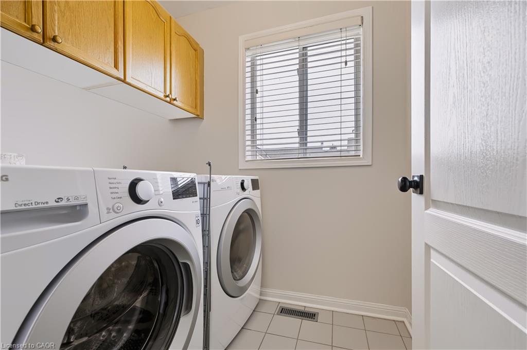 1630 Cartwright Crescent Property Photo 26