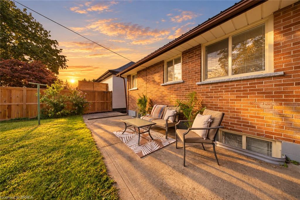 16 Burwell Street Property Photo 29