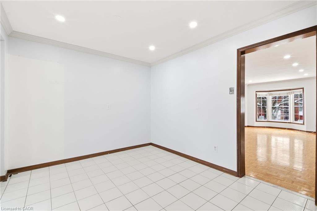 3 Forest Point Drive Property Photo 9