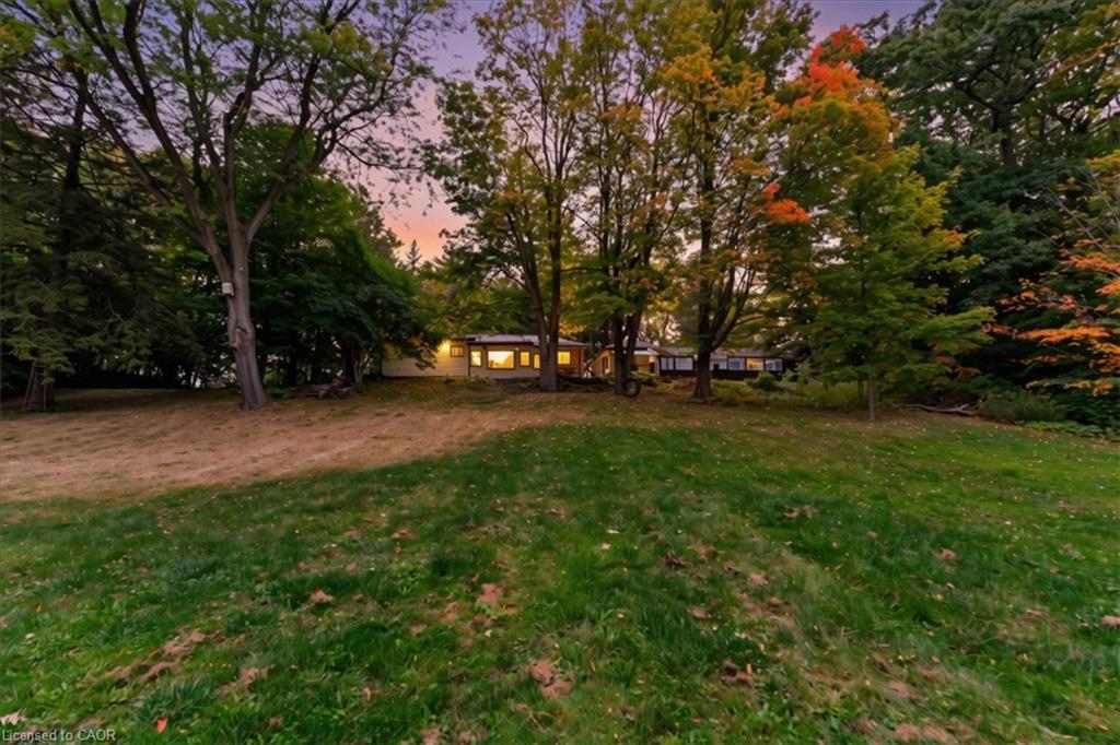912 #5 Highway W Property Photo 7