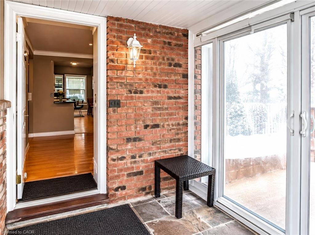 23 Woodsview Avenue Property Photo 2
