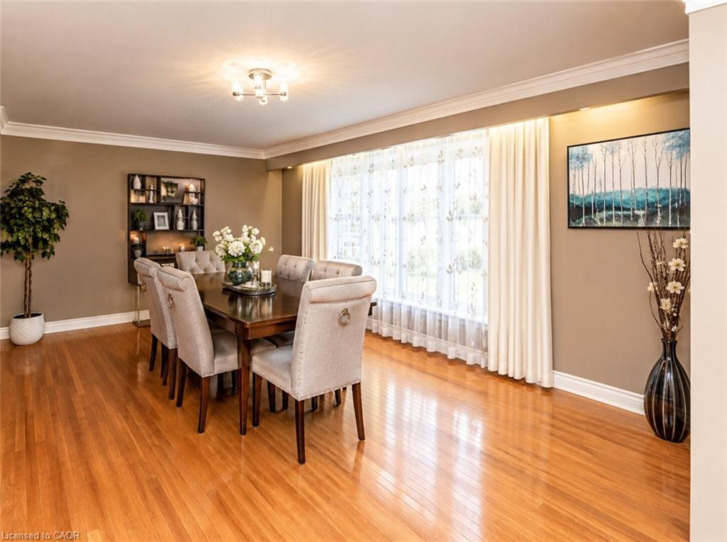 23 Woodsview Avenue Property Photo 4