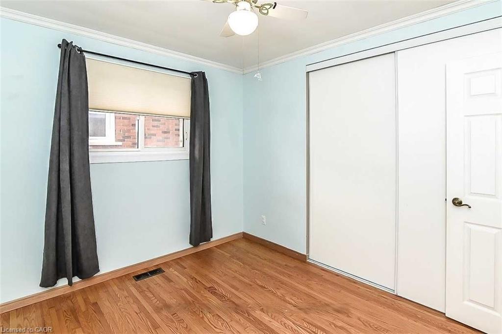 23 Woodsview Avenue Property Photo 16