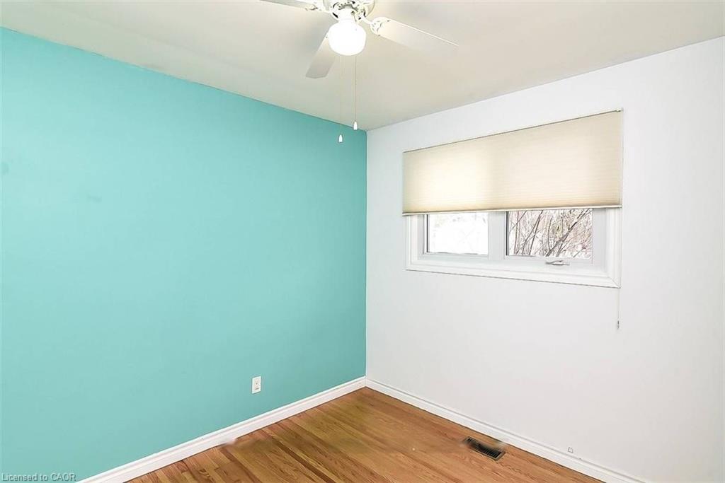 23 Woodsview Avenue Property Photo 17