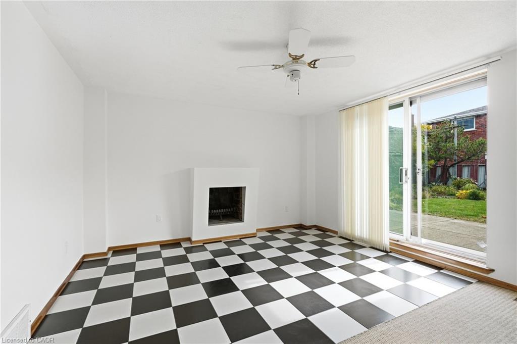 36 Algonquin Court Property Photo 27