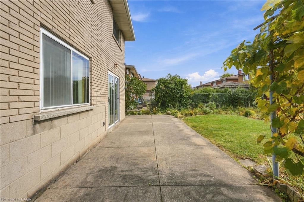 36 Algonquin Court Property Photo 40