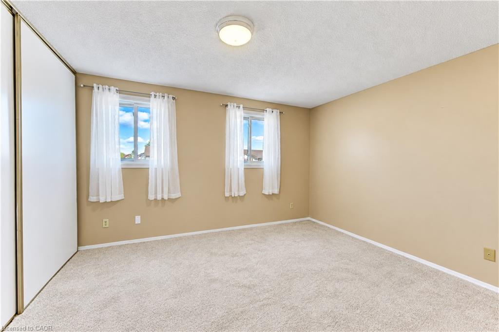 9-1093 Nellis Street Property Photo 19