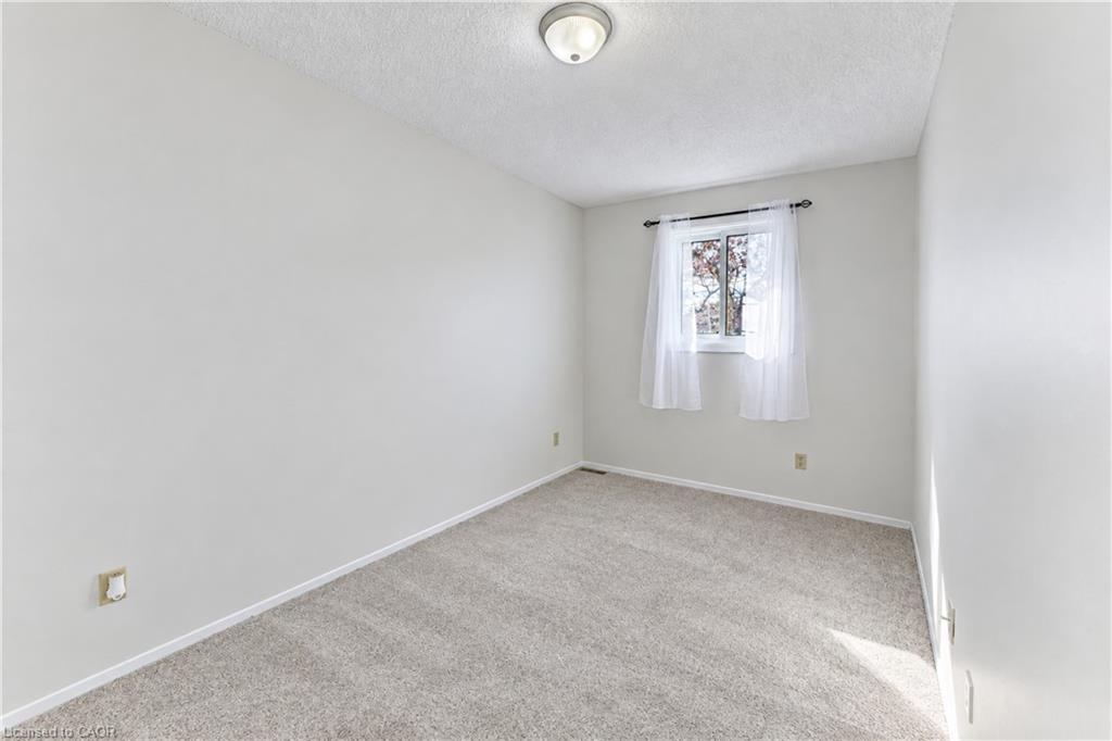 9-1093 Nellis Street Property Photo 24