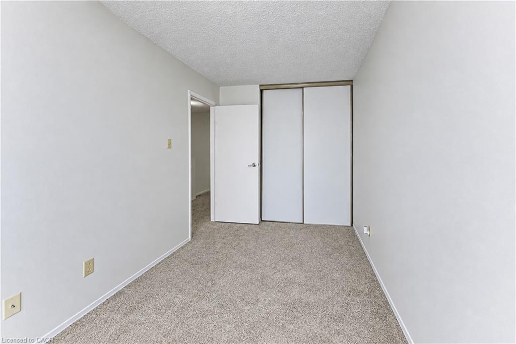 9-1093 Nellis Street Property Photo 25