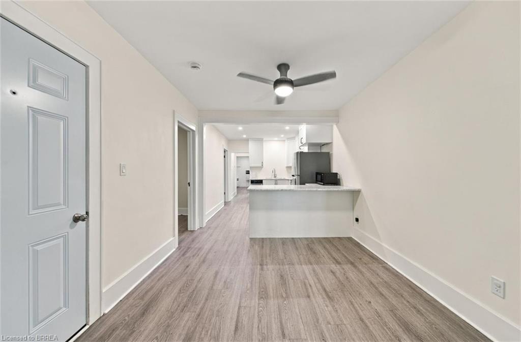46 Grand River Street N Property Photo 7