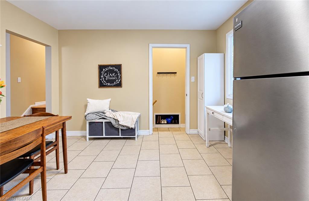 104 Weichel Street Property Photo 11