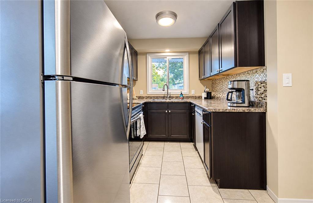 104 Weichel Street Property Photo 12