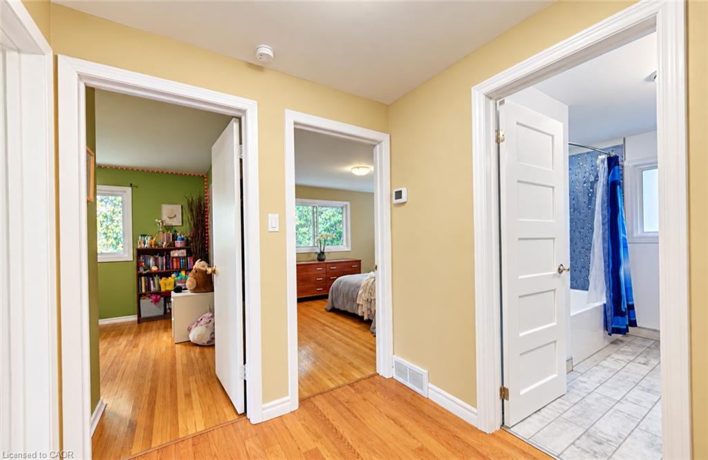 104 Weichel Street Property Photo 17