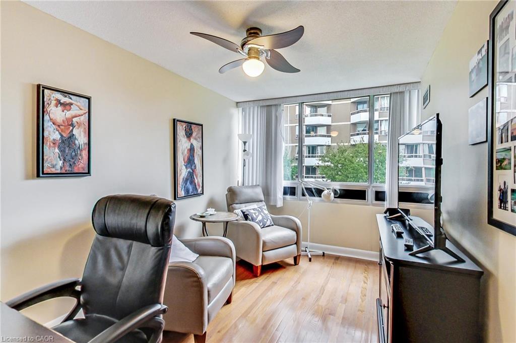 202-2185 Marine Drive Property Photo 14