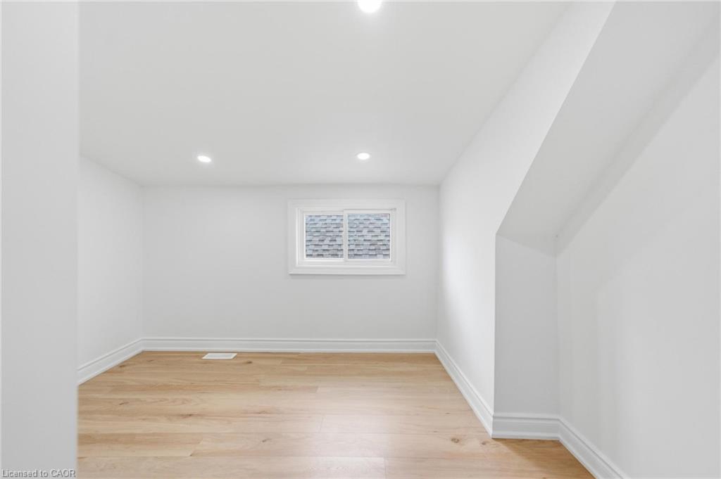 1062 Cannon Street E Property Photo 18