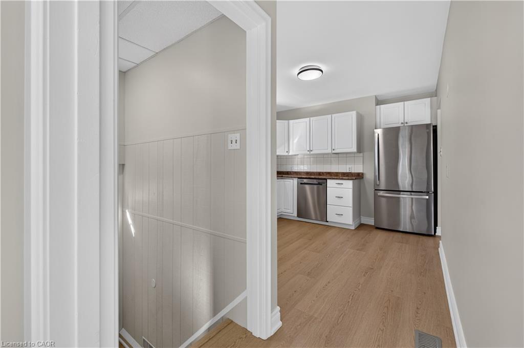 16 Nottingham Avenue Property Photo 8