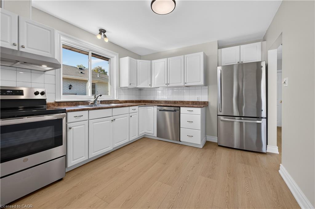 16 Nottingham Avenue Property Photo 9