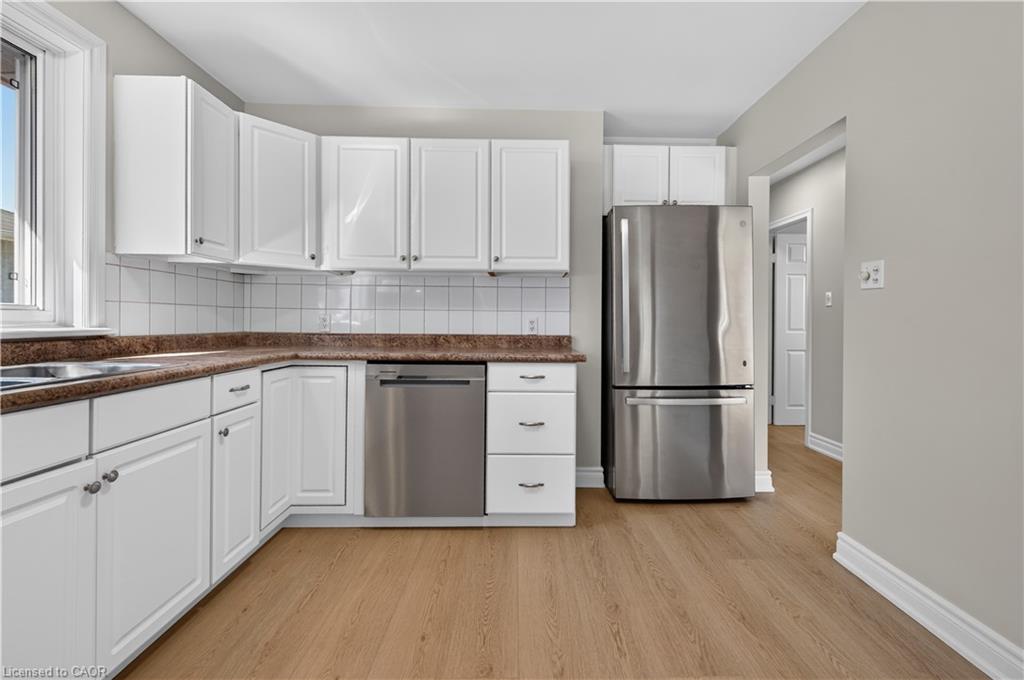 16 Nottingham Avenue Property Photo 11