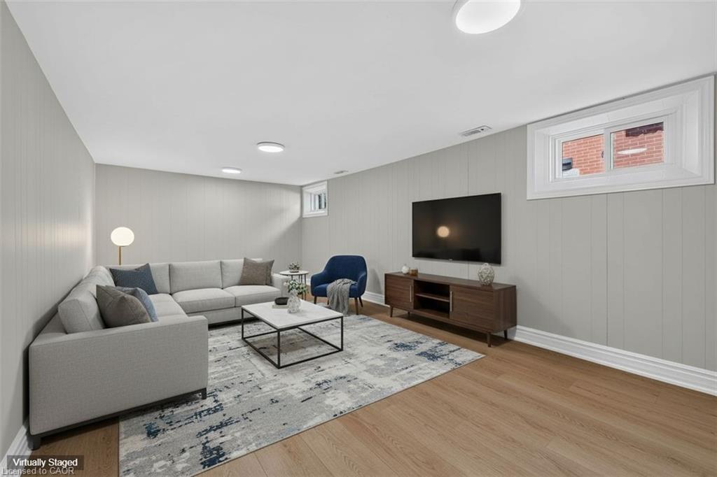 16 Nottingham Avenue Property Photo 27