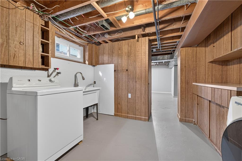 16 Nottingham Avenue Property Photo 29