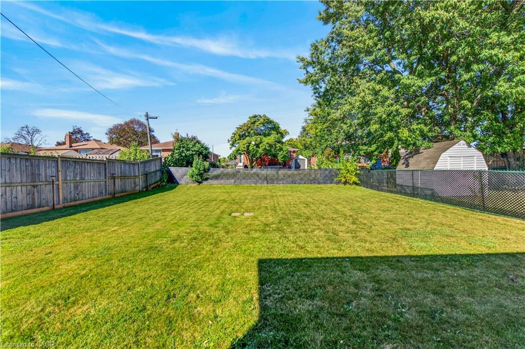 16 Nottingham Avenue Property Photo 35