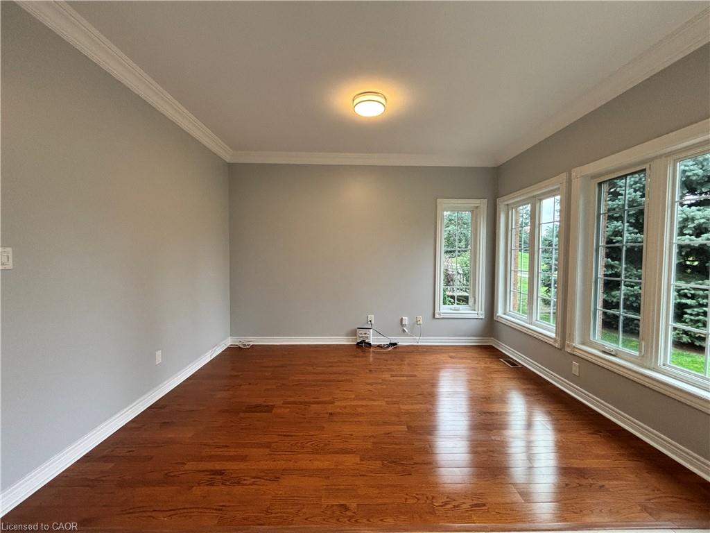 8 Yorkwood Trail Property Photo 11