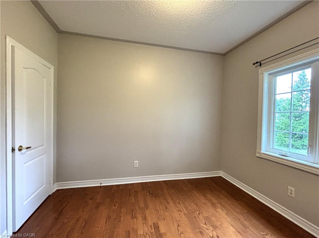 8 Yorkwood Trail Property Photo 14