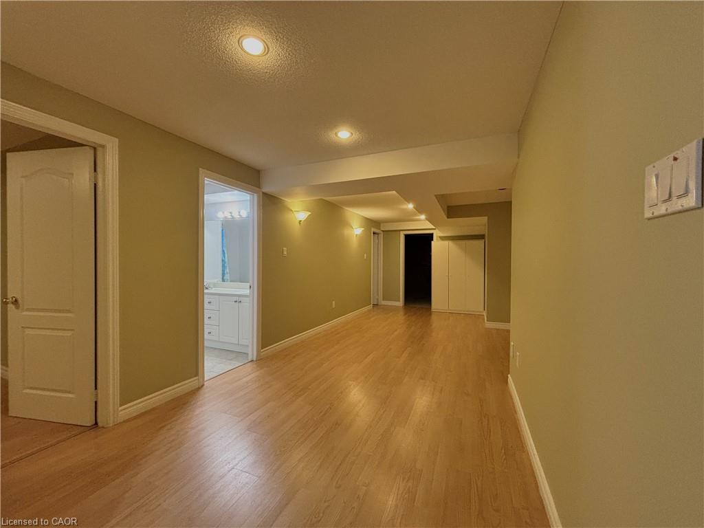 8 Yorkwood Trail Property Photo 18