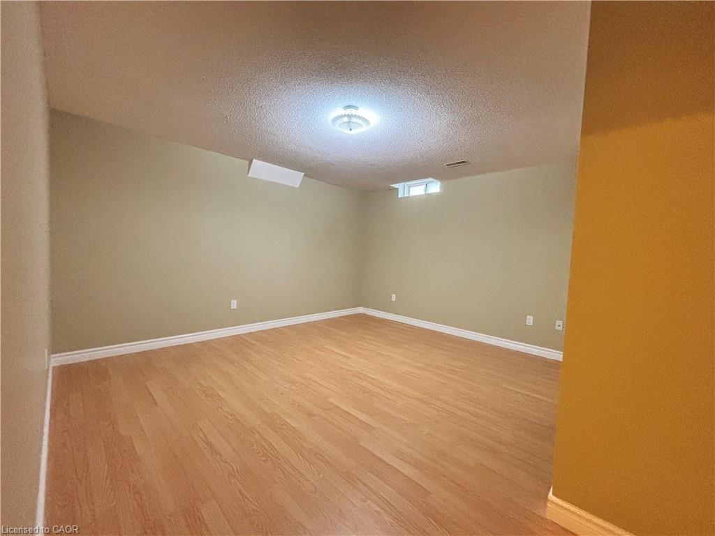 8 Yorkwood Trail Property Photo 25