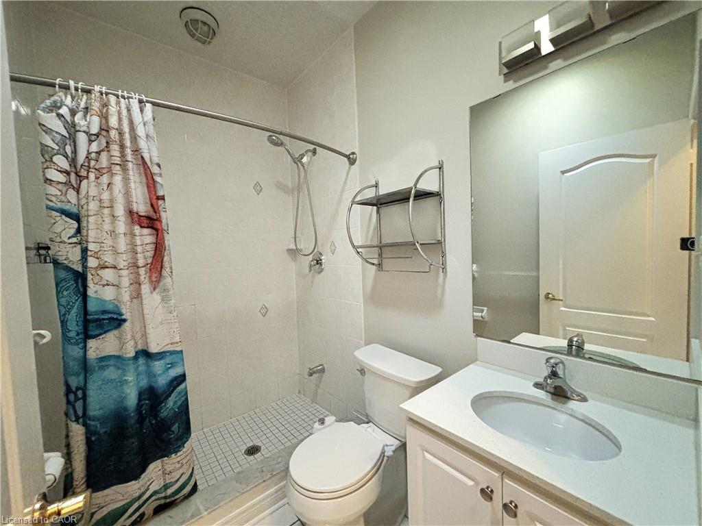 8 Yorkwood Trail Property Photo 28