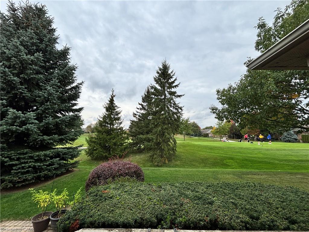 8 Yorkwood Trail Property Photo 31