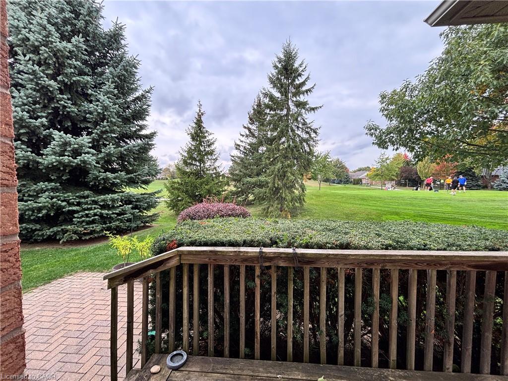 8 Yorkwood Trail Property Photo 32