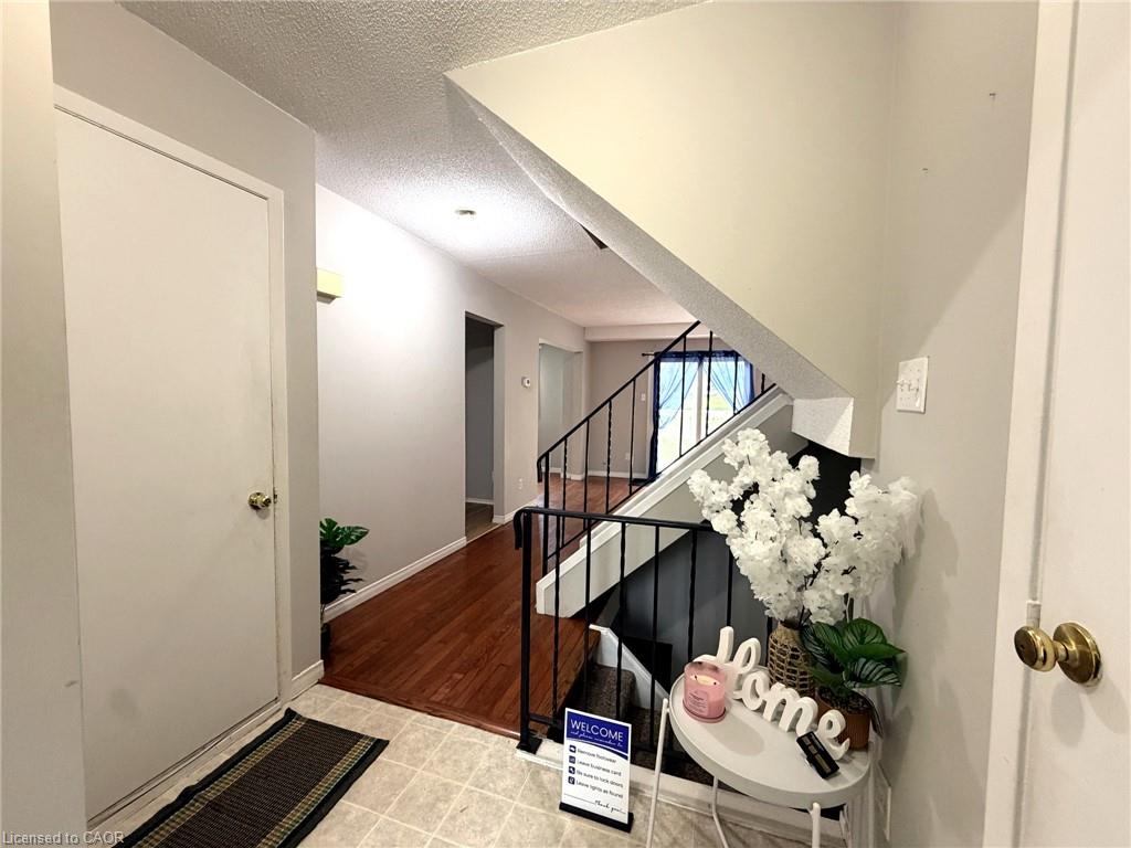 6-195 Ferguson Drive Property Photo 2