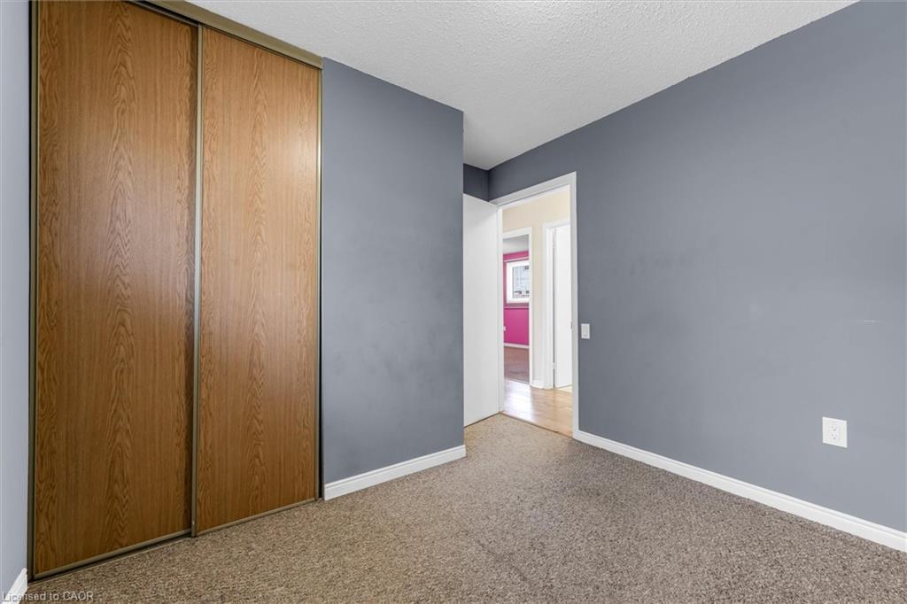 261 Limeridge Road W Property Photo 12