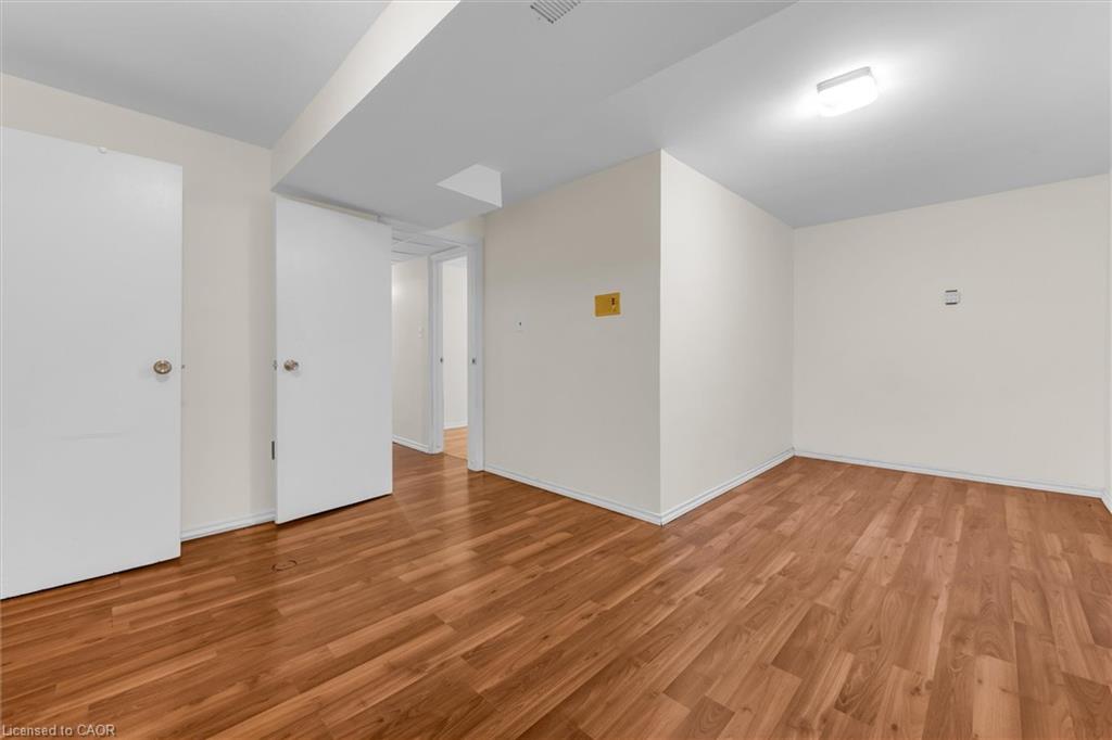 261 Limeridge Road W Property Photo 25